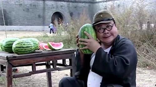 学员吃瓜搞笑瞬间,欢乐校园，笑料连连