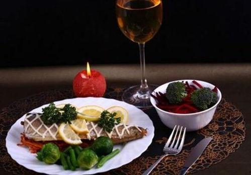 晚餐吃刺瓜烙,晚餐时光的清新美味之旅