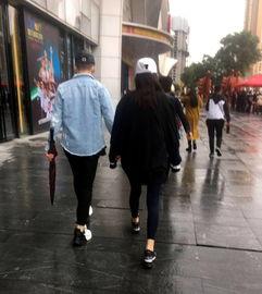 吃瓜群众何捷,揭秘娱乐圈背后的真实故事