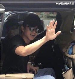 吃瓜群众何捷,揭秘娱乐圈背后的真实故事